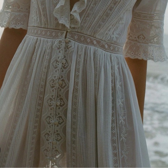 Doen Ellora Dress in Salt - Picture 3 of 10